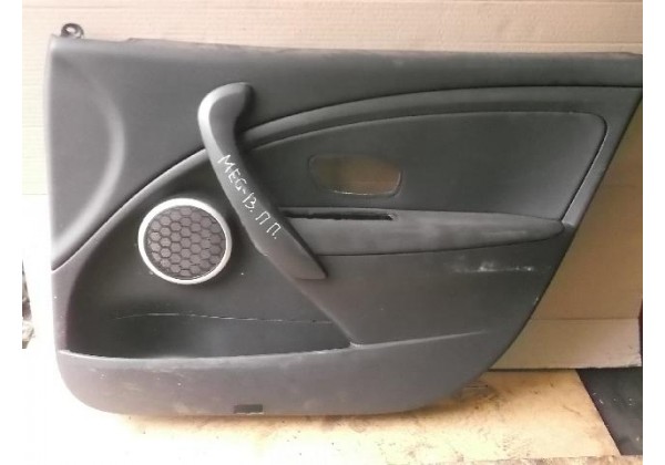 обшивка дверки правої передньої Renault Megane III, 809003907R